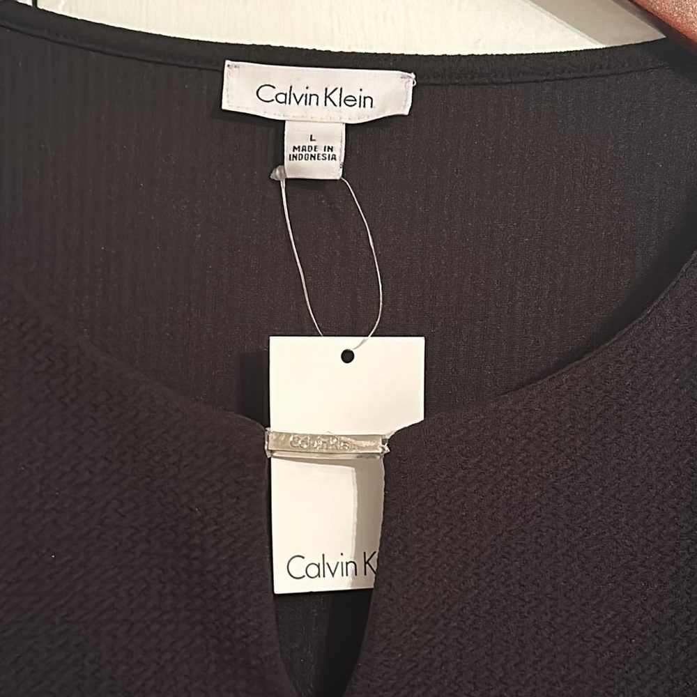 Calvin Klein 3/4 Sleeve Stretch Shirt Large NWT